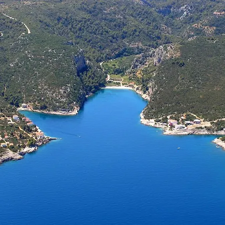 Pokrivenik 10427c Jelsa (Hvar)